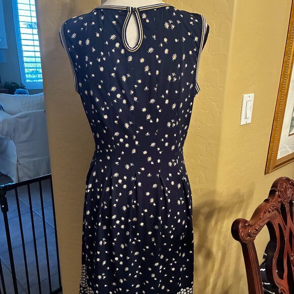 Max Studio Blue w/Border Printed Fit & Flare Dress - Size M - Picture 3 of 10